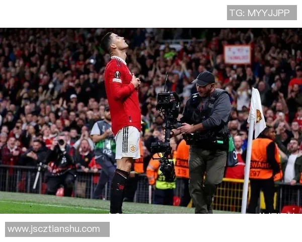 足球明星如何通过冥想提升比赛表现与心理素质探讨